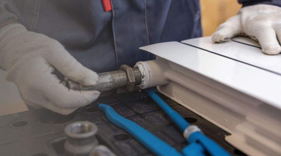 Expert burst pipe repair services in Lebanon, IN